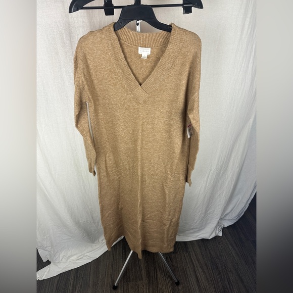 Caslon Tan V-Neck Long Sleeve Sweater Dress Size Small (4-6) NWT - Picture 6 of 17